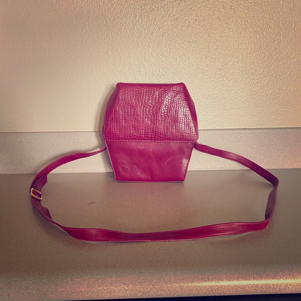 Vintage PERRY ELLIS Leather Bag